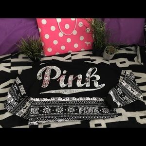 PINK VS Christmas limited Edition sweater top